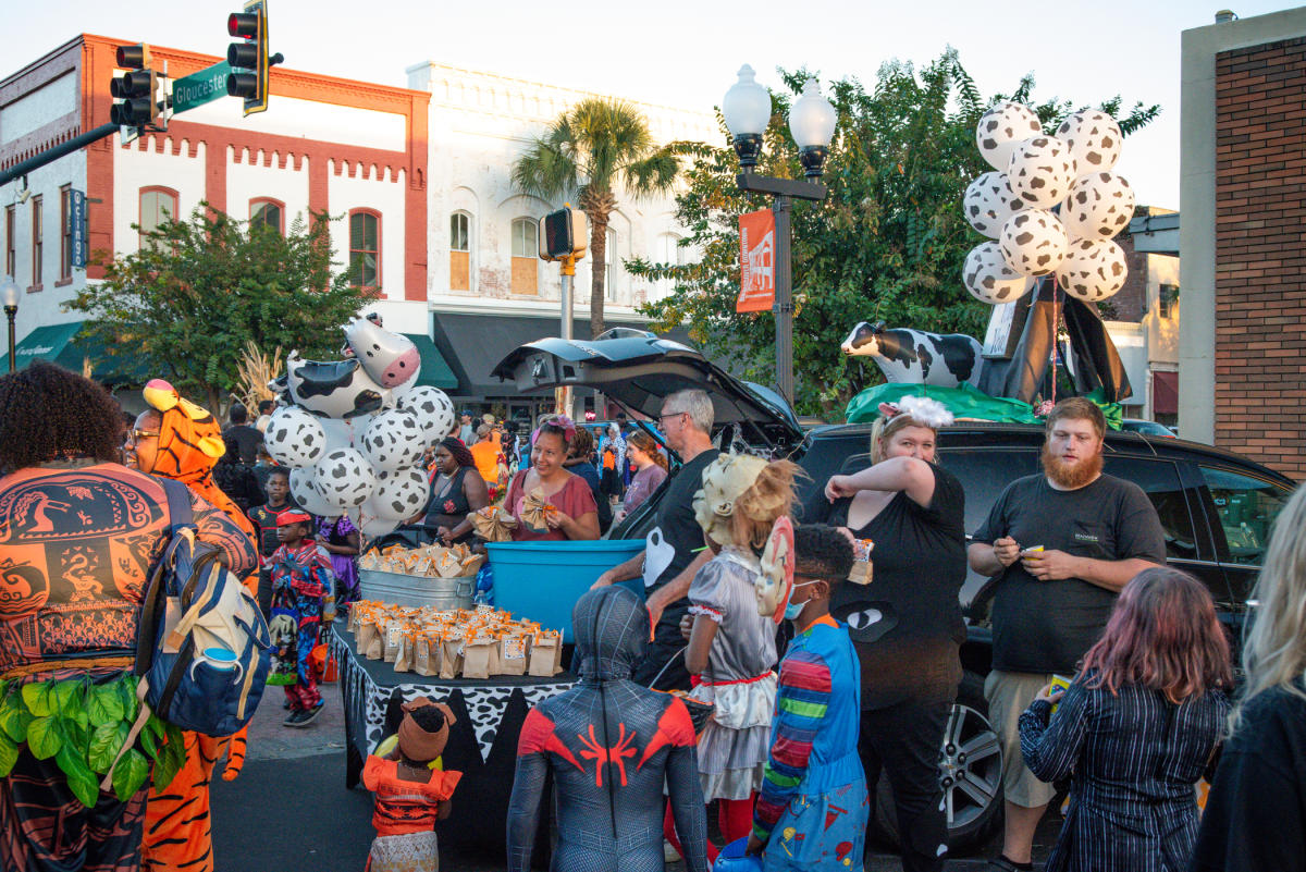 Mark Your Calendar for Brunswick's Exciting Public Safety Trunk or Treat!